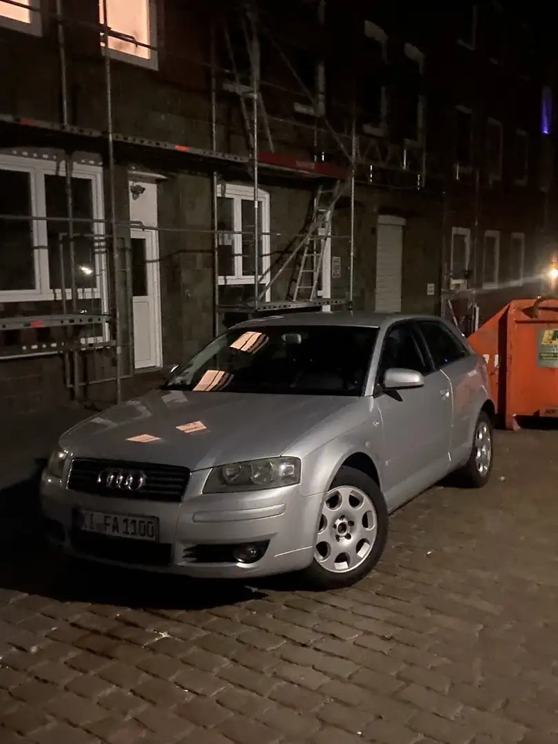 Audi A3 1.6 Attraction - 2