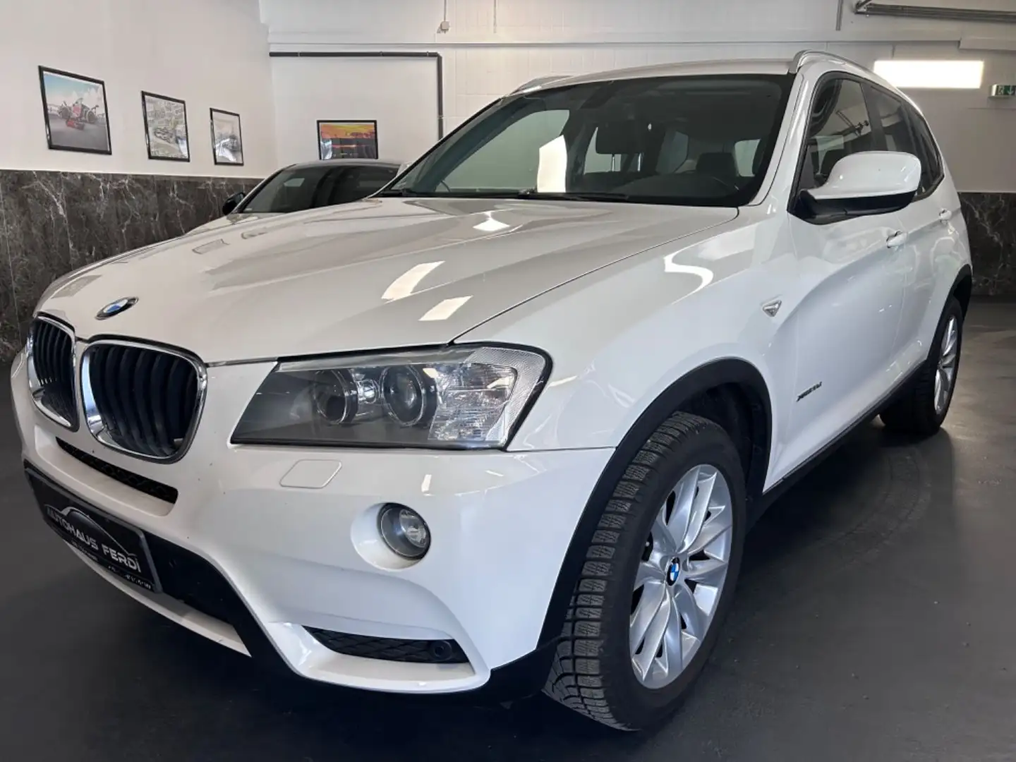 BMW X3 xDrive 20d Automatik Navi Leder Sitzheizung Blanc - 2