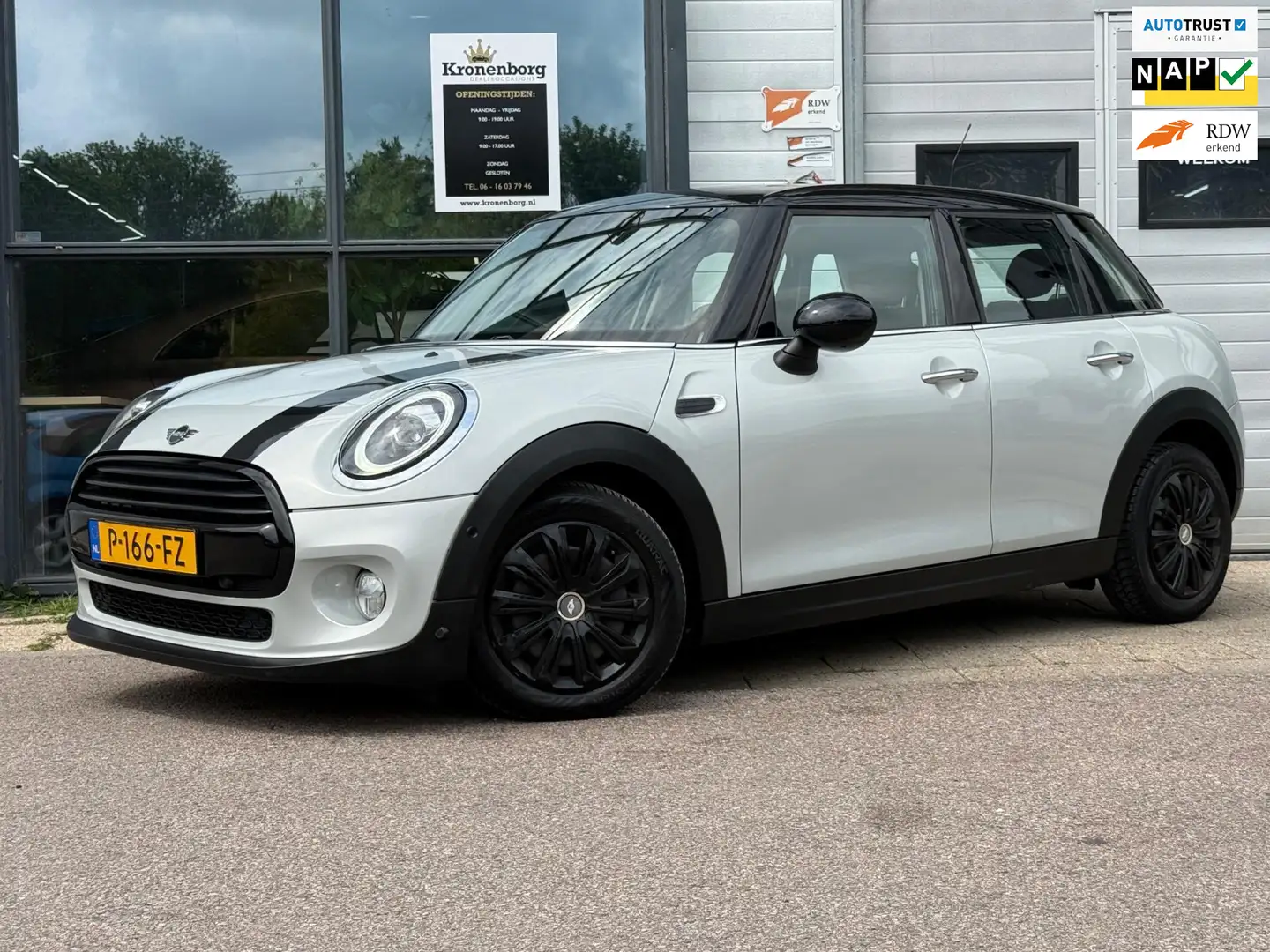 MINI Cooper Mini 1.5 Pepper, NAVI, NAP, CRUISECR Wit - 1