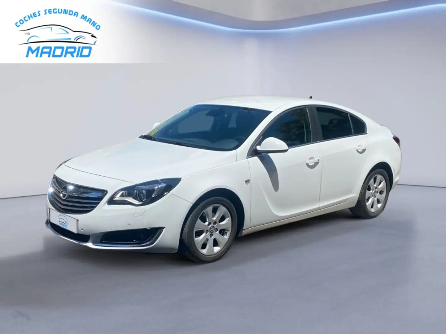 Opel Insignia Selective Wit - 1