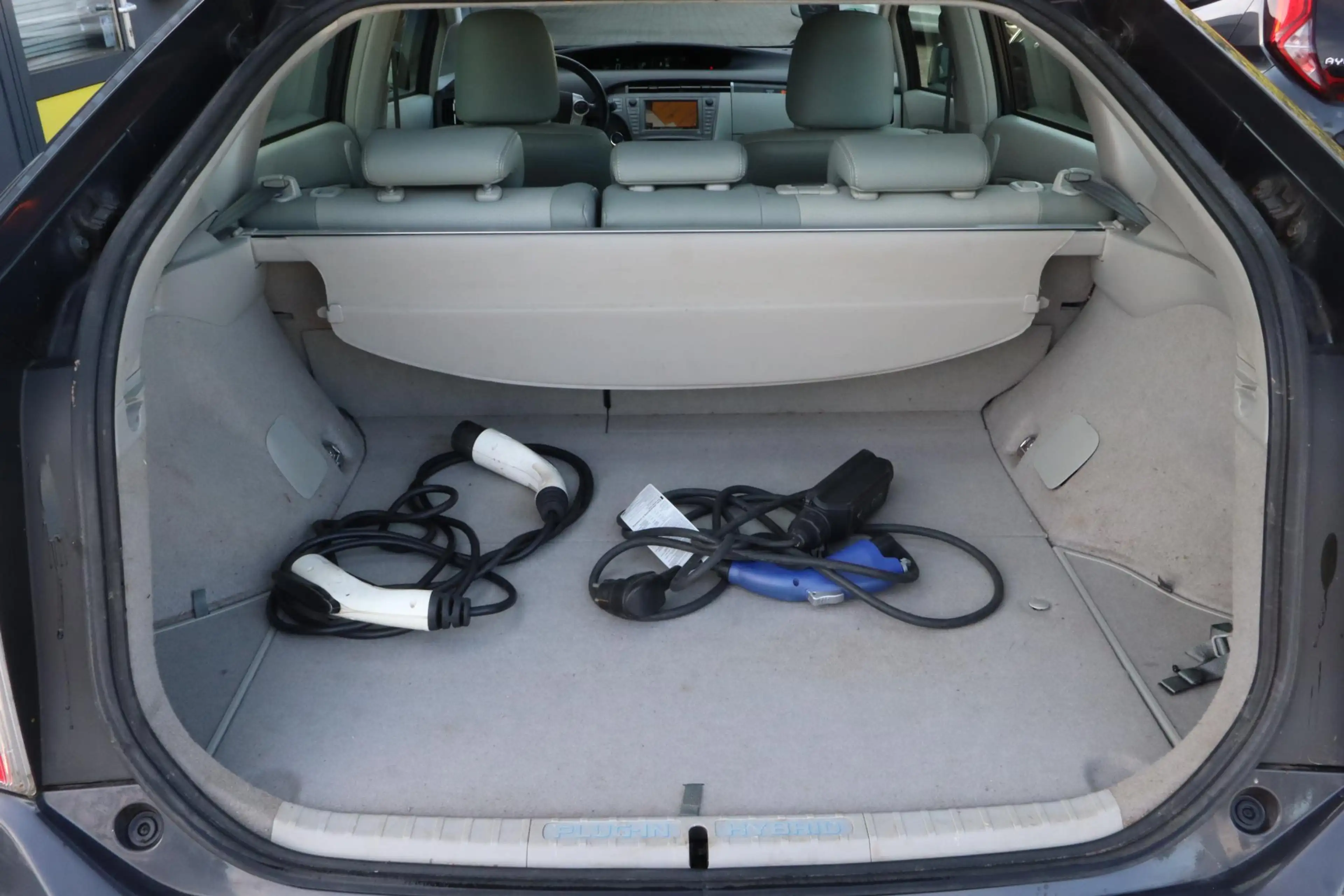 Toyota Prius 1.8 Plug-in Executive Business | 88.000KM | Camera — photo 31