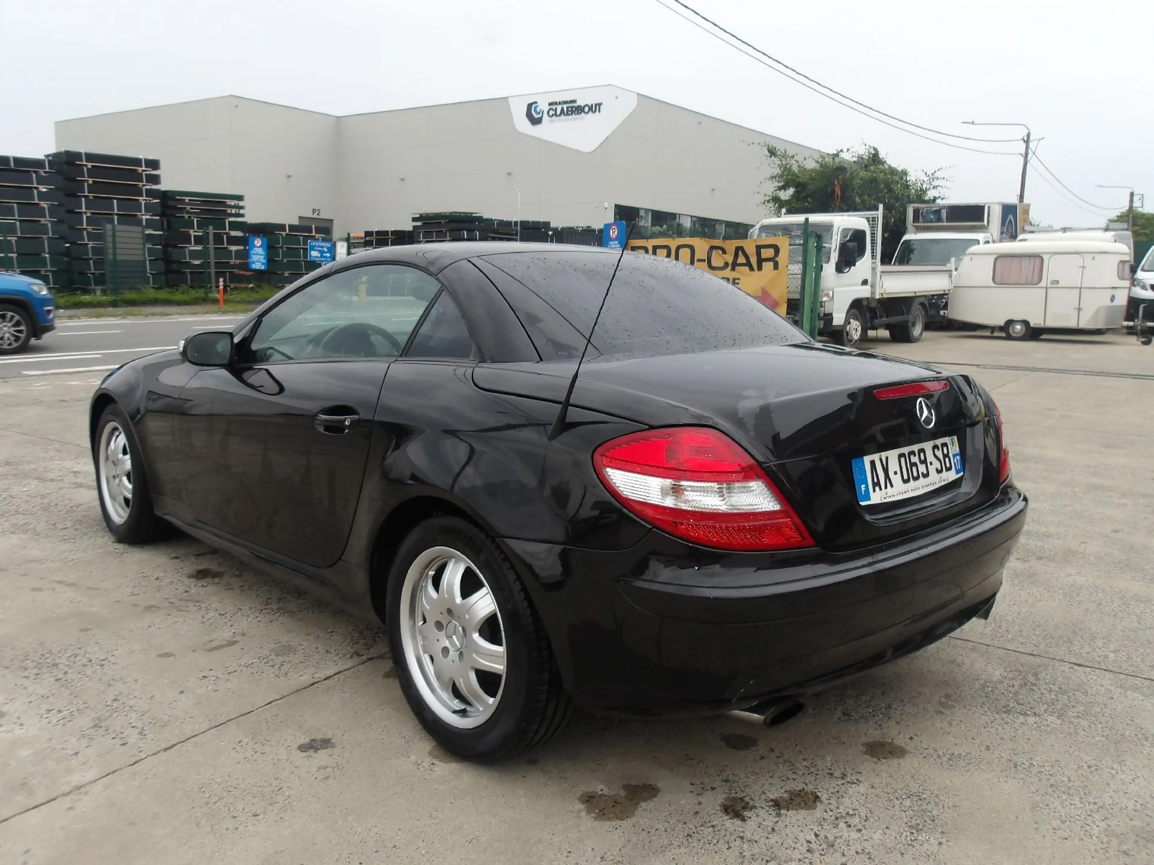 Mercedes-Benz SLK 200 — photo 8