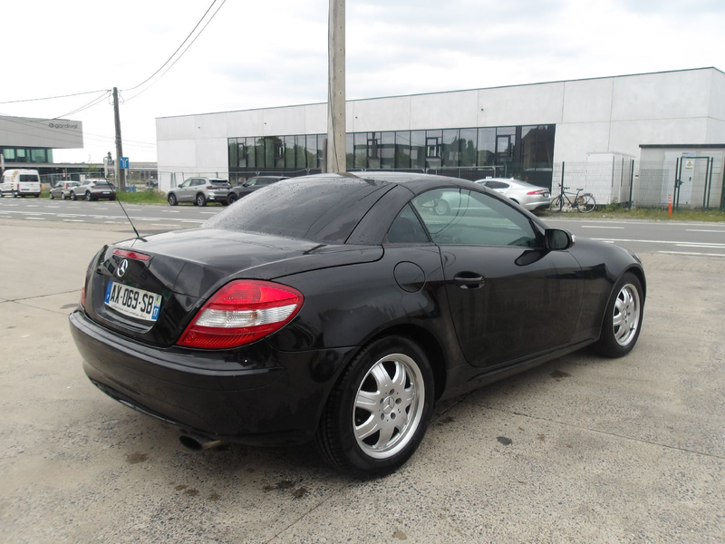 Mercedes-Benz SLK 200 — photo 6