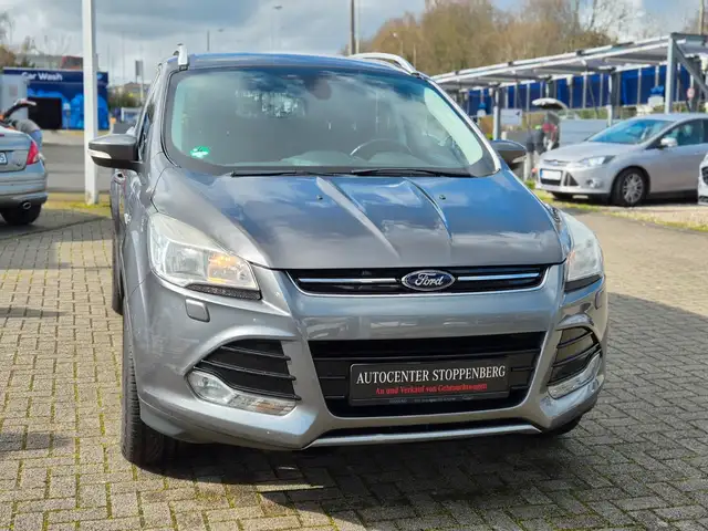 Ford Kuga Titanium/AHK/Navi/PDC/Garantie/2.Hand