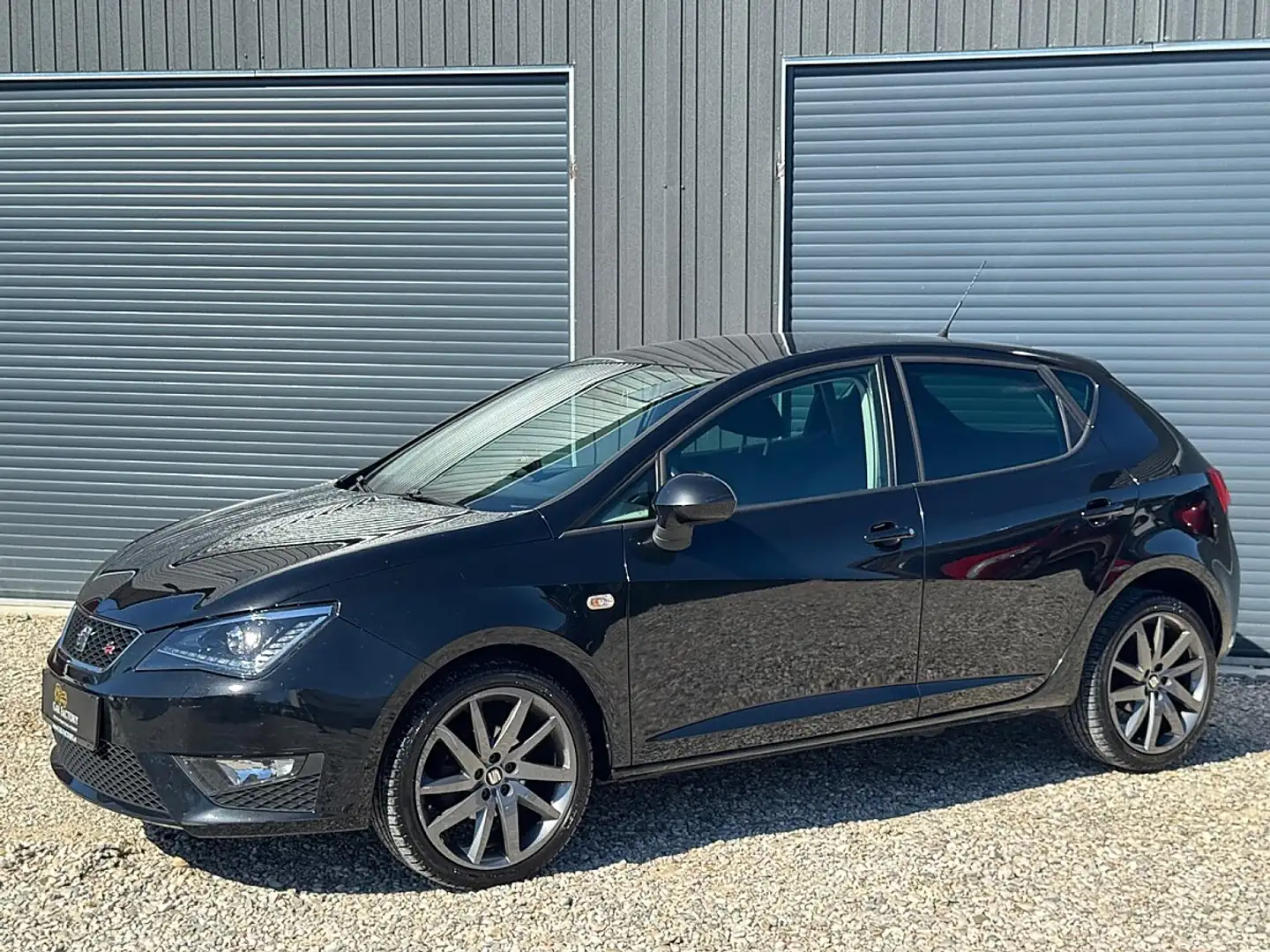 SEAT Ibiza FR Schwarz - 2