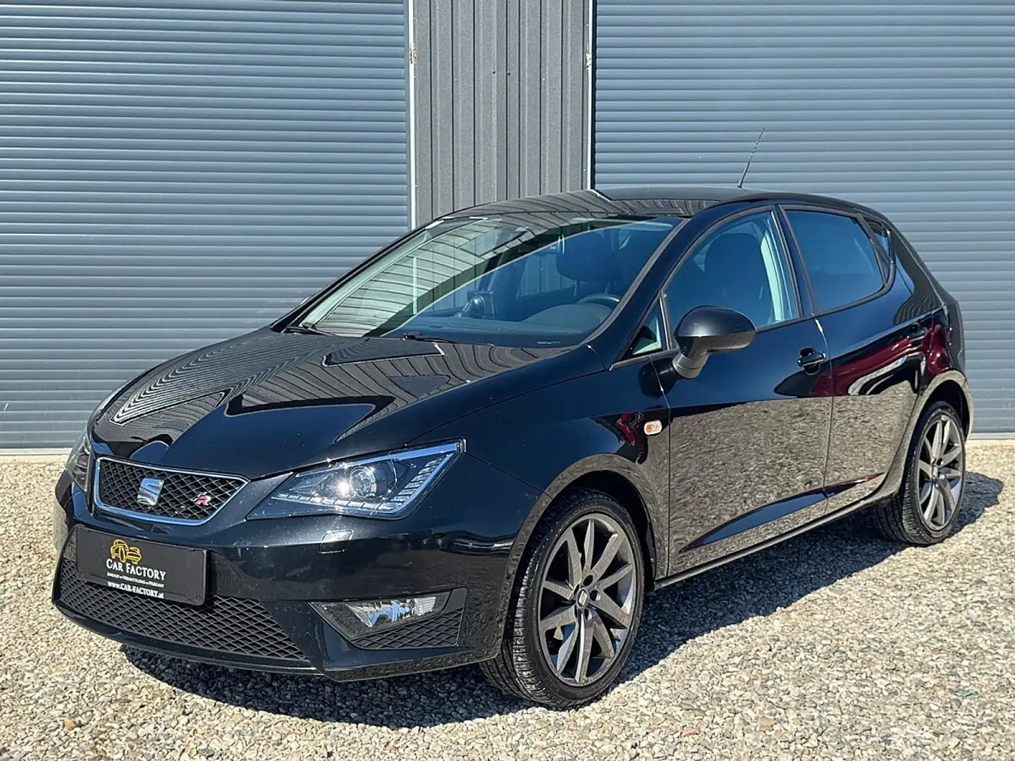SEAT Ibiza FR Schwarz - 1