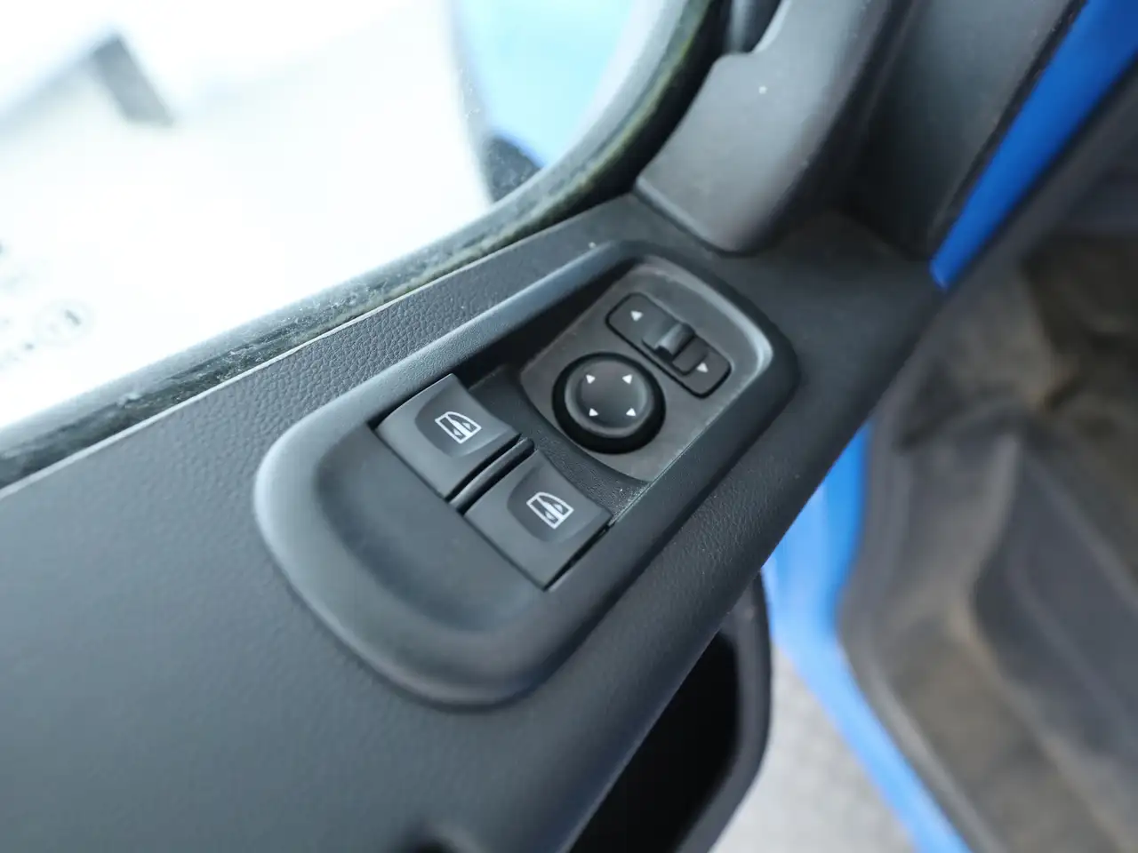 Renault Master Kasten L2H2 dCi 150 3,5t AHK/Dachträger mit Leiterlift, миниатюра 16