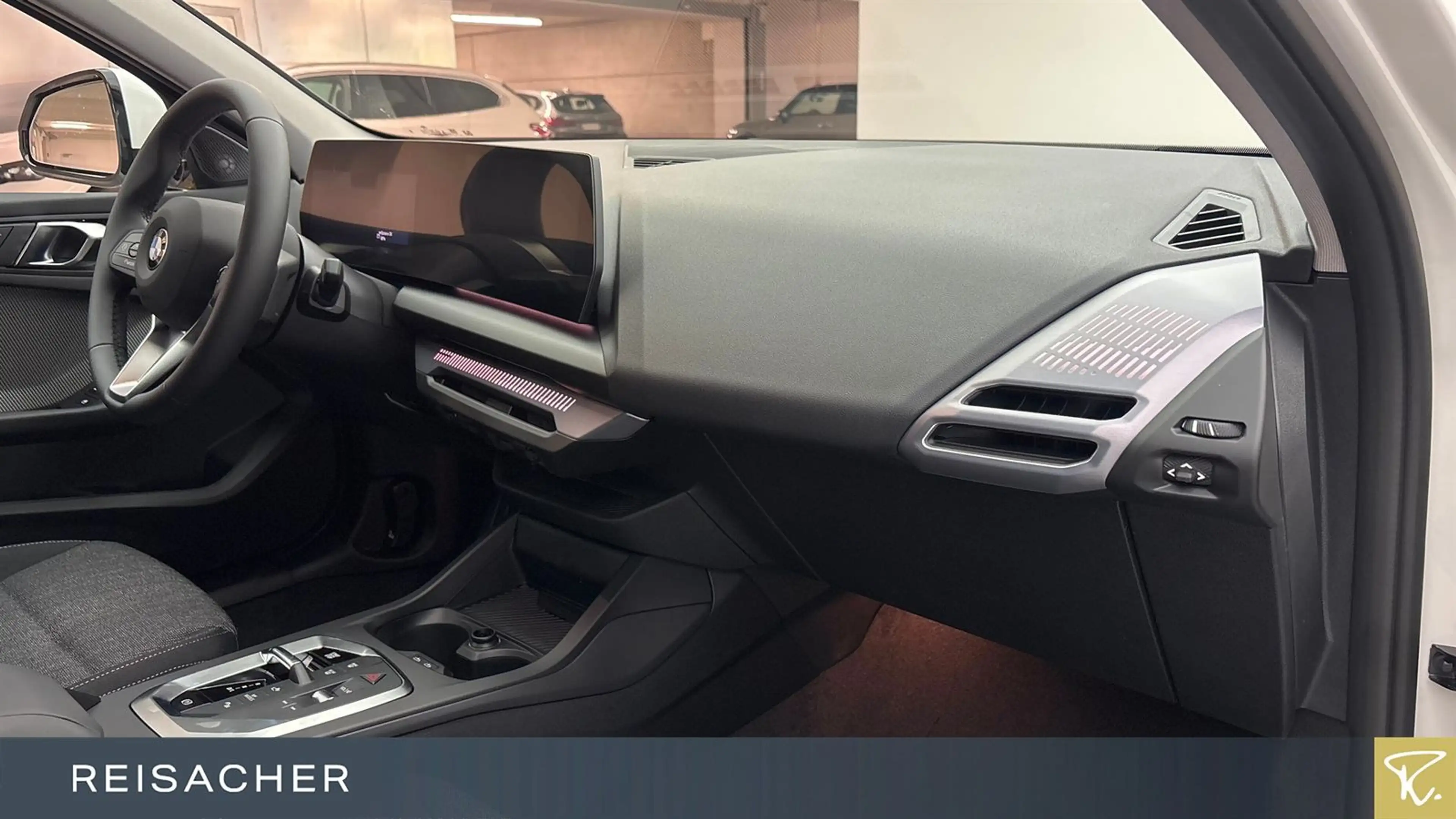 BMW 118 d Autom. Parksystem Sitzheizung Keyless Go — photo 12
