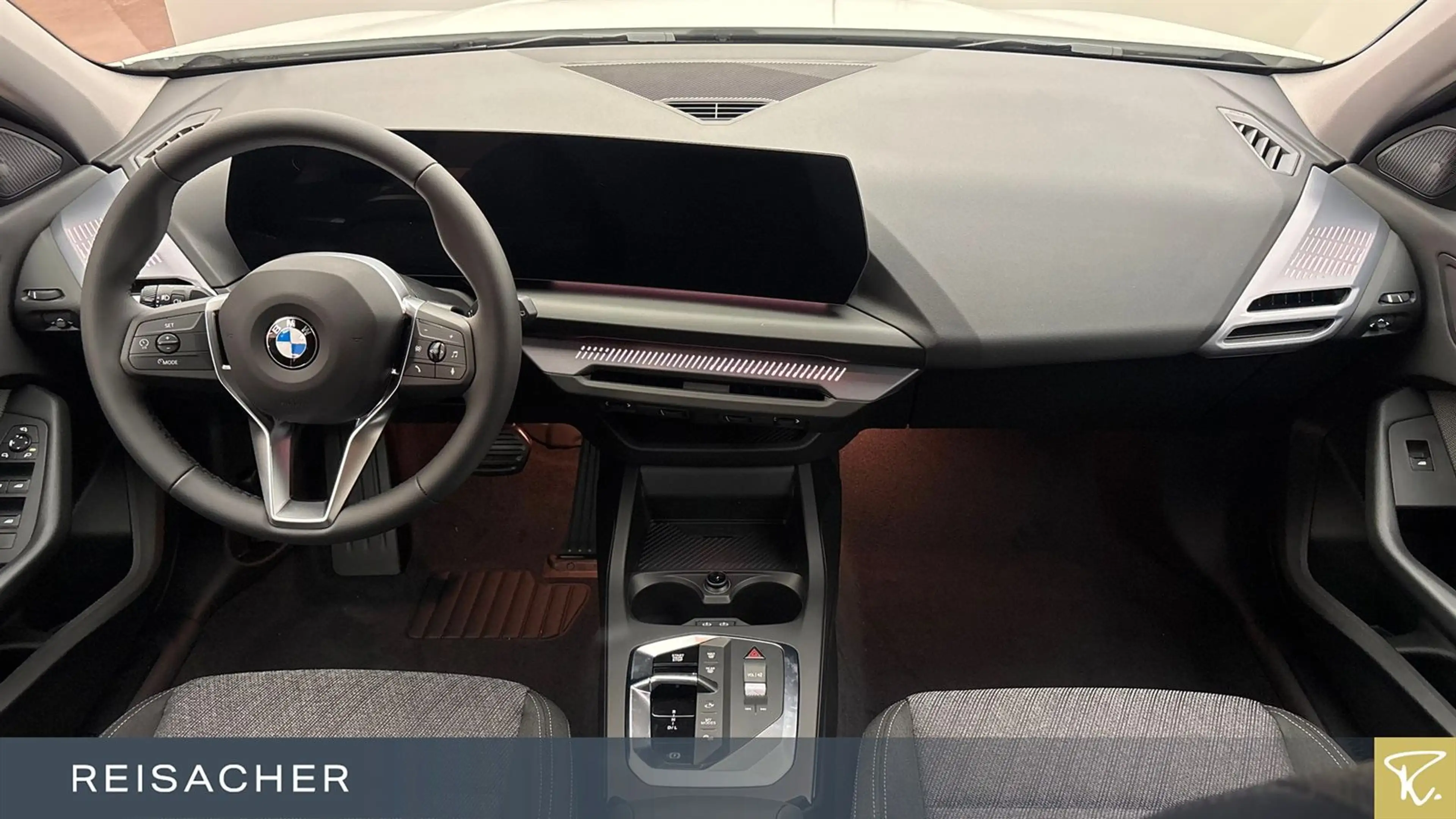 BMW 118 d Autom. Parksystem Sitzheizung Keyless Go — photo 6