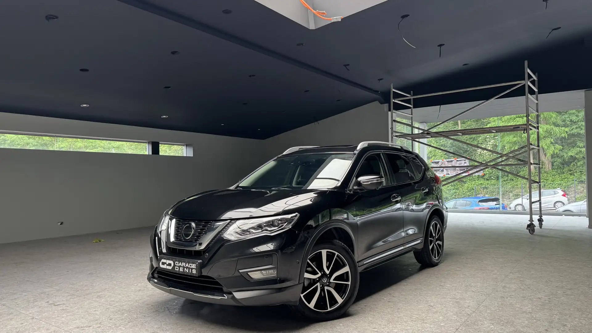 Nissan X-Trail 1.7 dCi Tekna 7pl. Xtronic*7PLCAES*GPS*TOIT-PANO* Noir - 1
