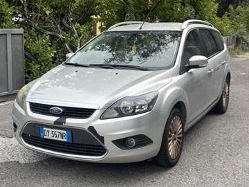 Style Wagon 1.6 tdci Titanium 90cv