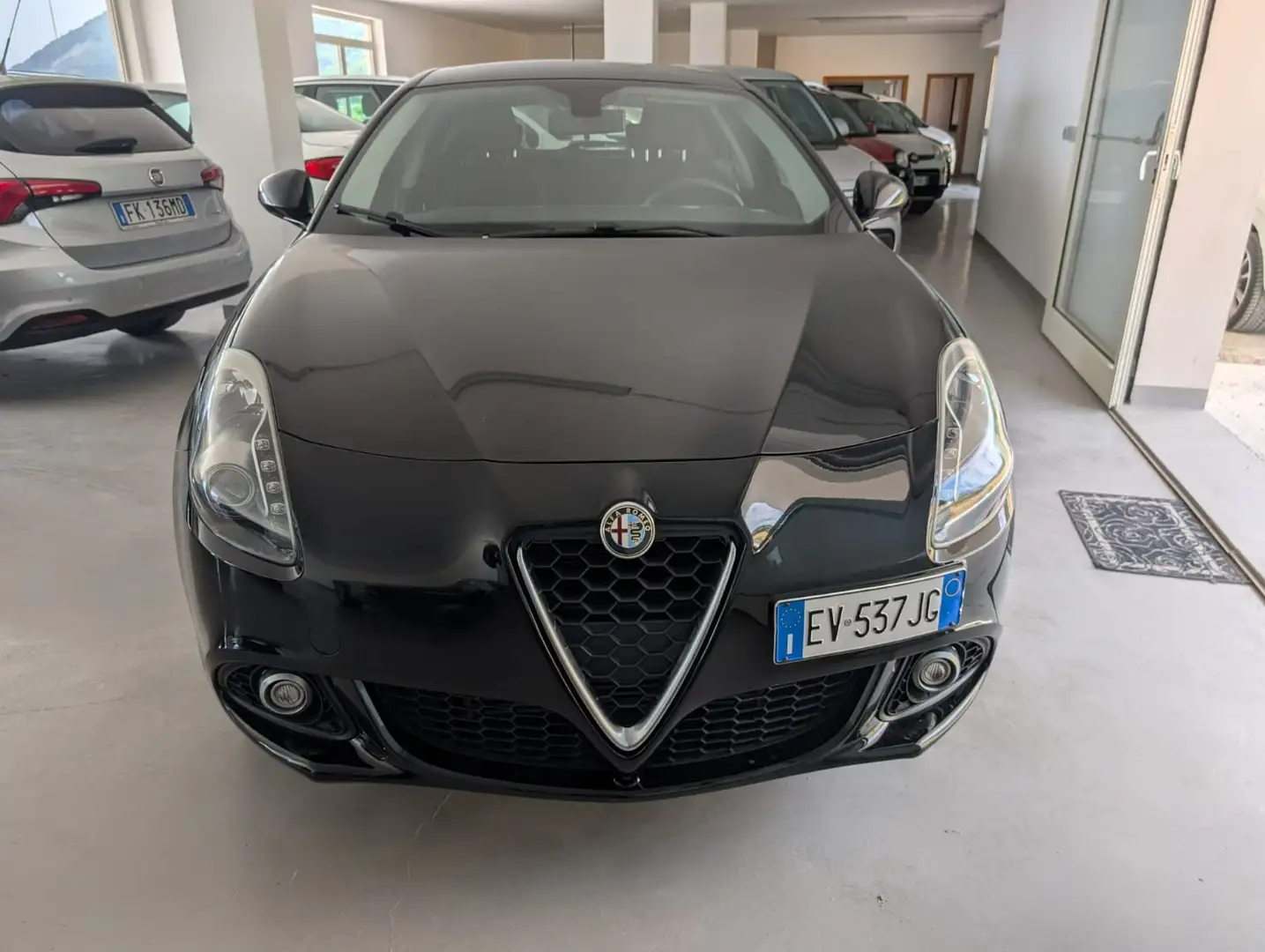 Alfa Romeo Giulietta Giulietta 1.4 t. Progression Gpl 120cv E6 Noir - 2