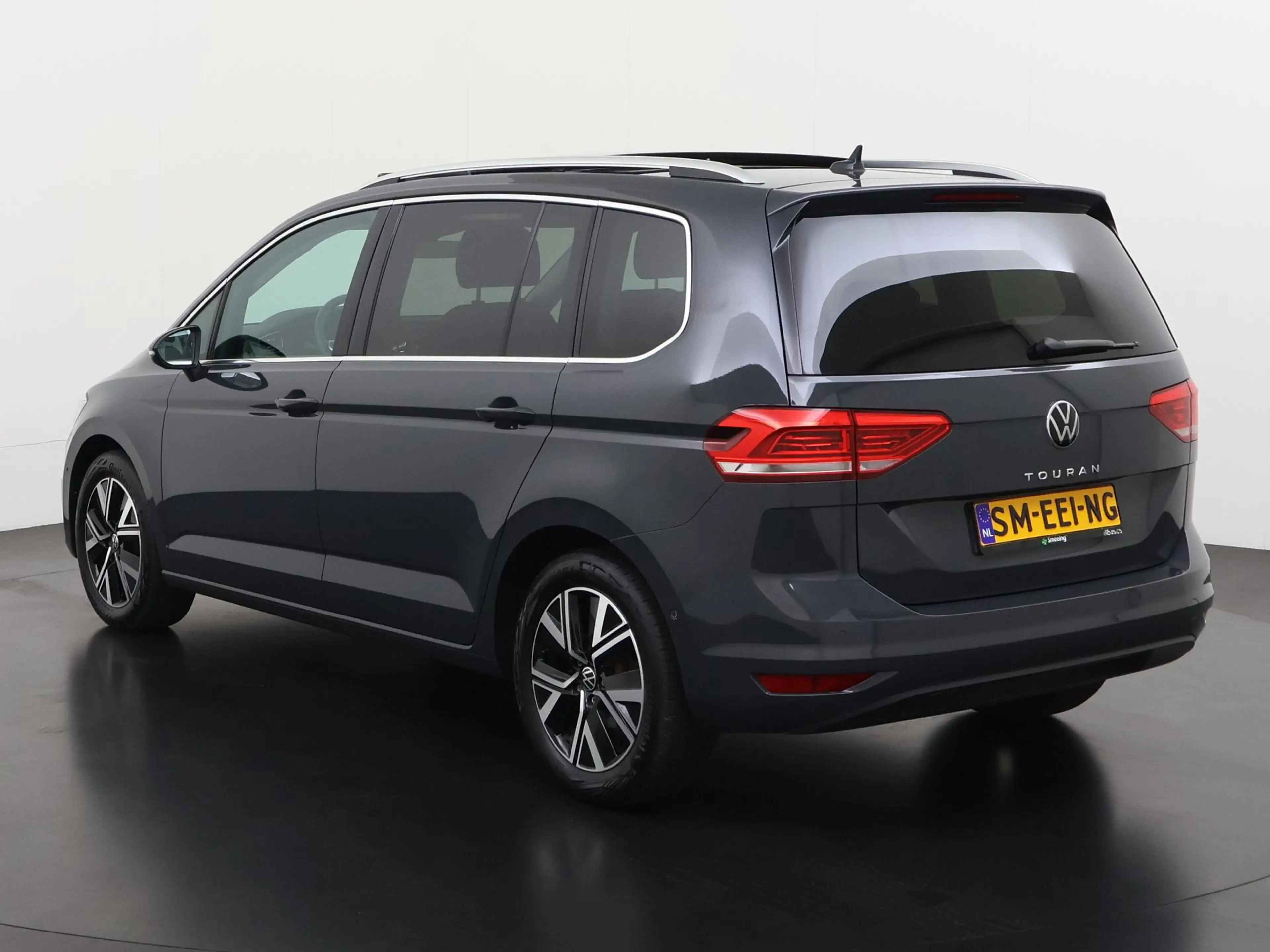 Volkswagen Touran 1.5 TSI Highline DSG | 7 Persoons | Panoramadak | — photo 6