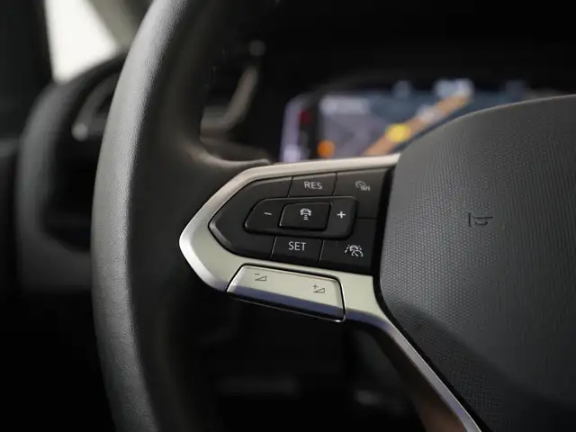 Volkswagen Touran view 7