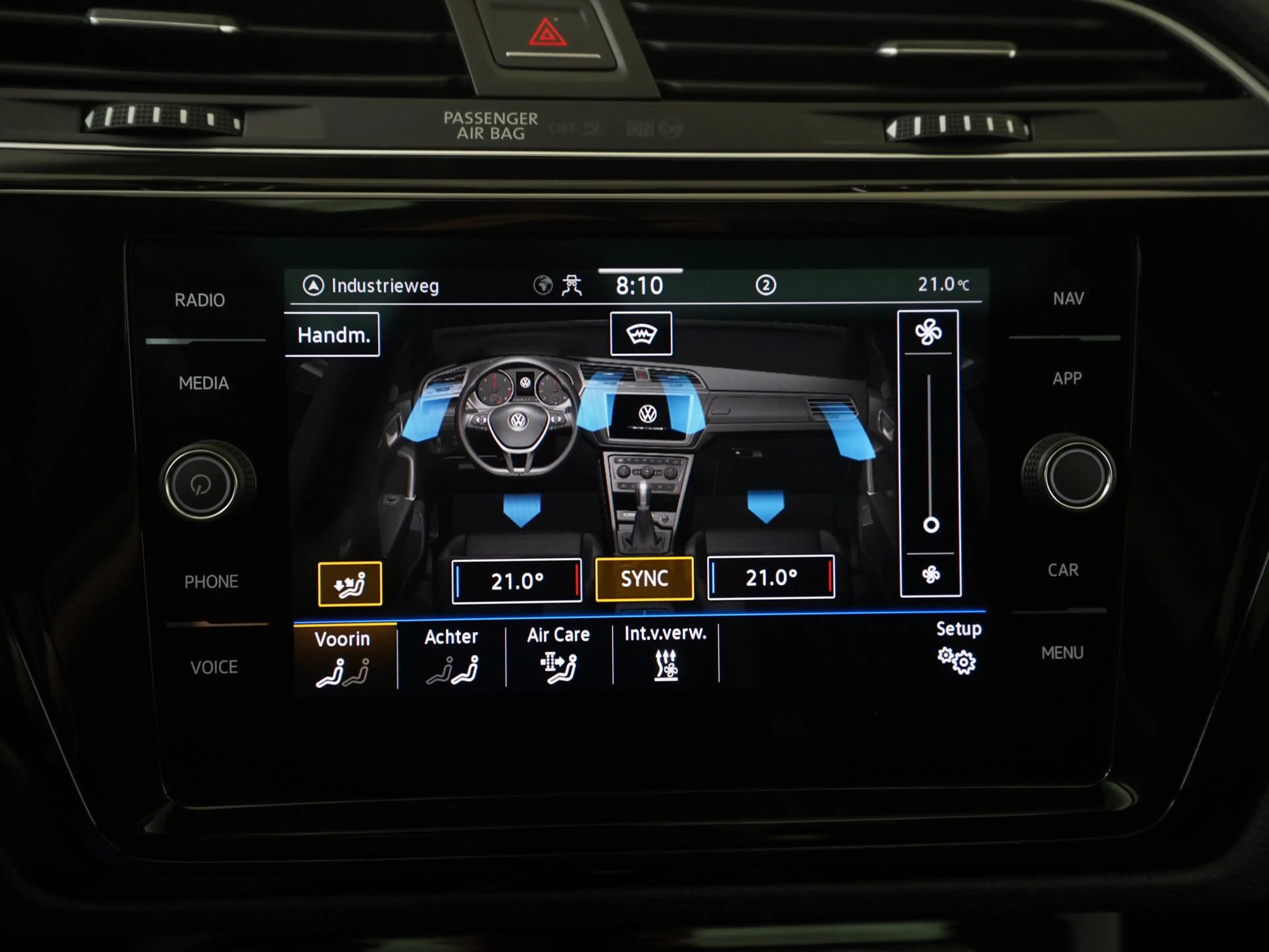 Volkswagen Touran 1.5 TSI Highline DSG | 7 Persoons | Panoramadak | — photo 21