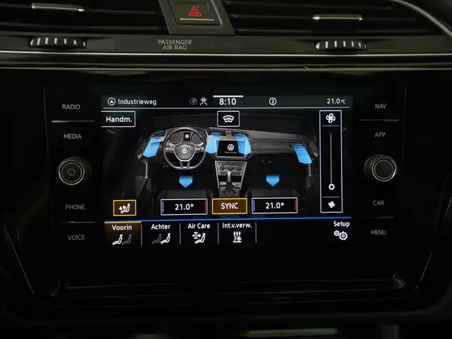 Volkswagen Touran view 21