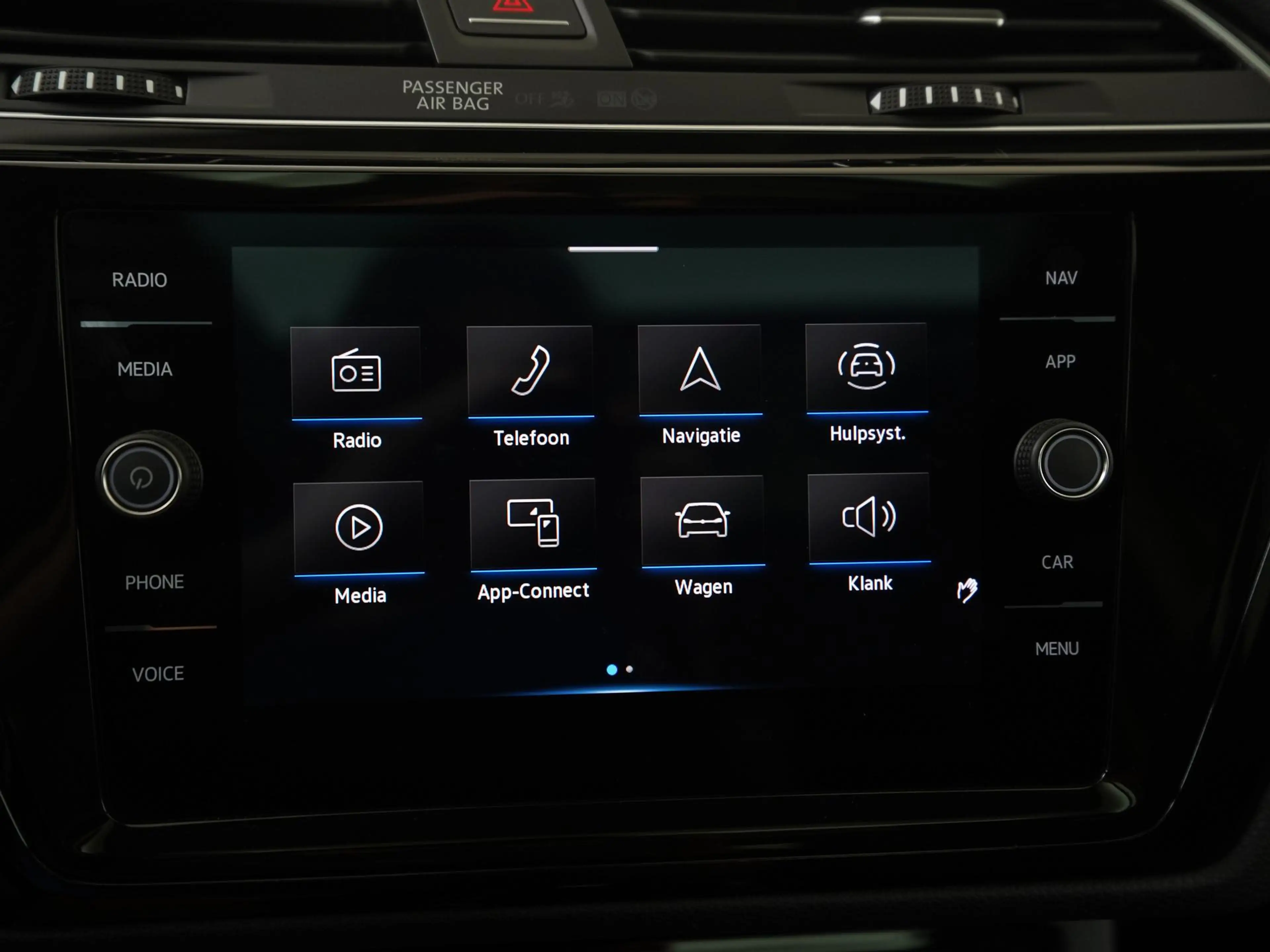 Volkswagen Touran 1.5 TSI Highline DSG | 7 Persoons | Panoramadak | — photo 18