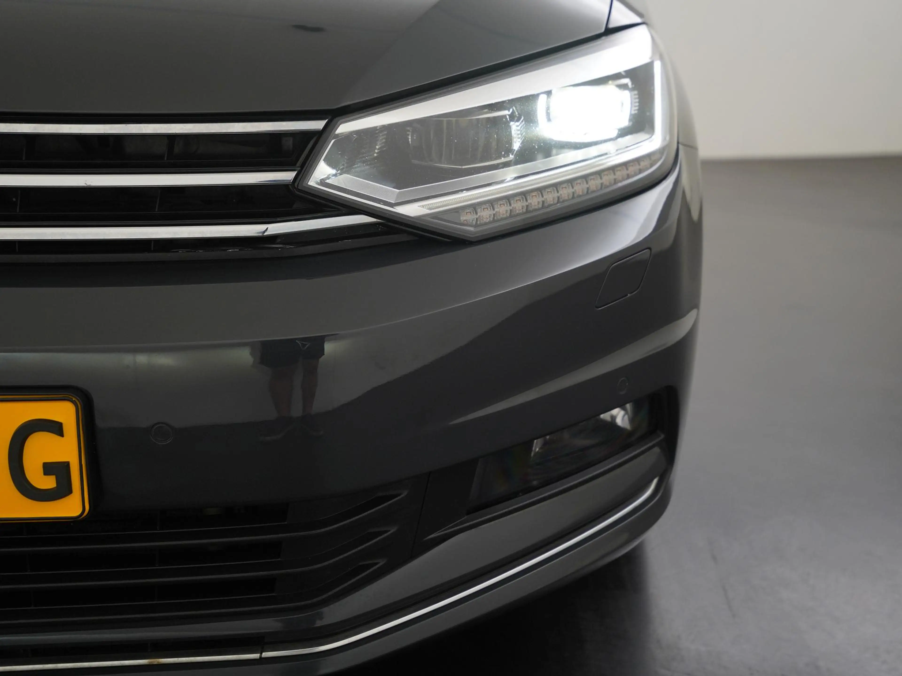 Volkswagen Touran 1.5 TSI Highline DSG | 7 Persoons | Panoramadak | — photo 23