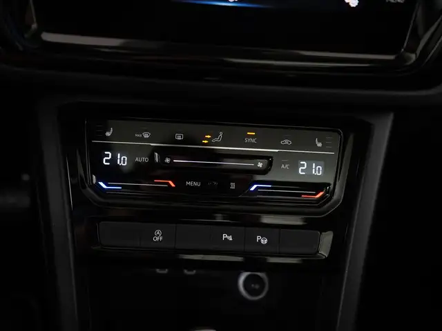 Volkswagen Touran view 11