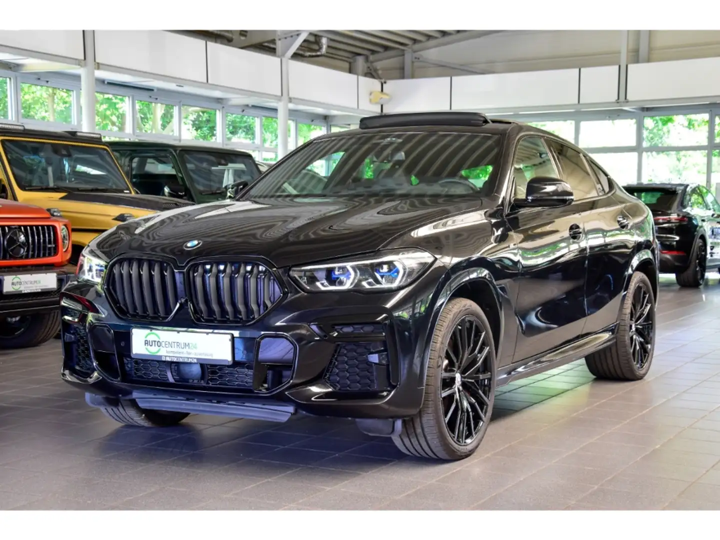 BMW X6 M50 3,99* HUD + Laser + HK + Pano + AHK + Carbon Schwarz - 2