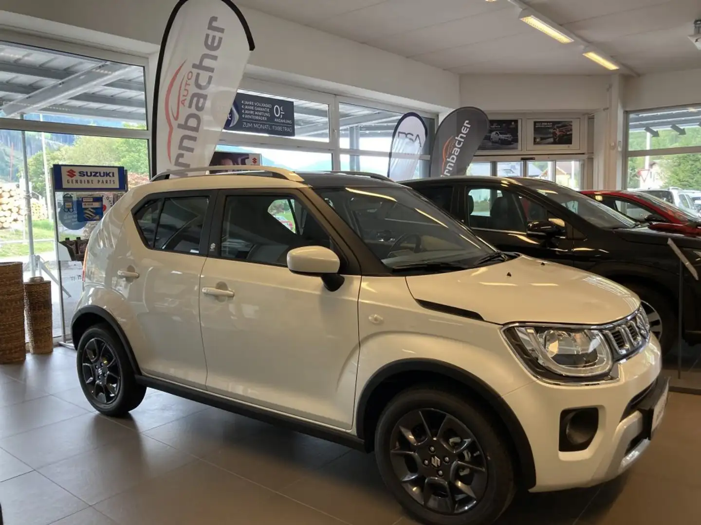 Suzuki Ignis 1.2 DJ HYBRID ALLGRIP shine Noir - 1