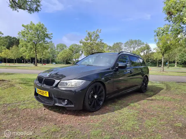 BMW 335 3-serie Touring 335xi High Executive APK 06/2027