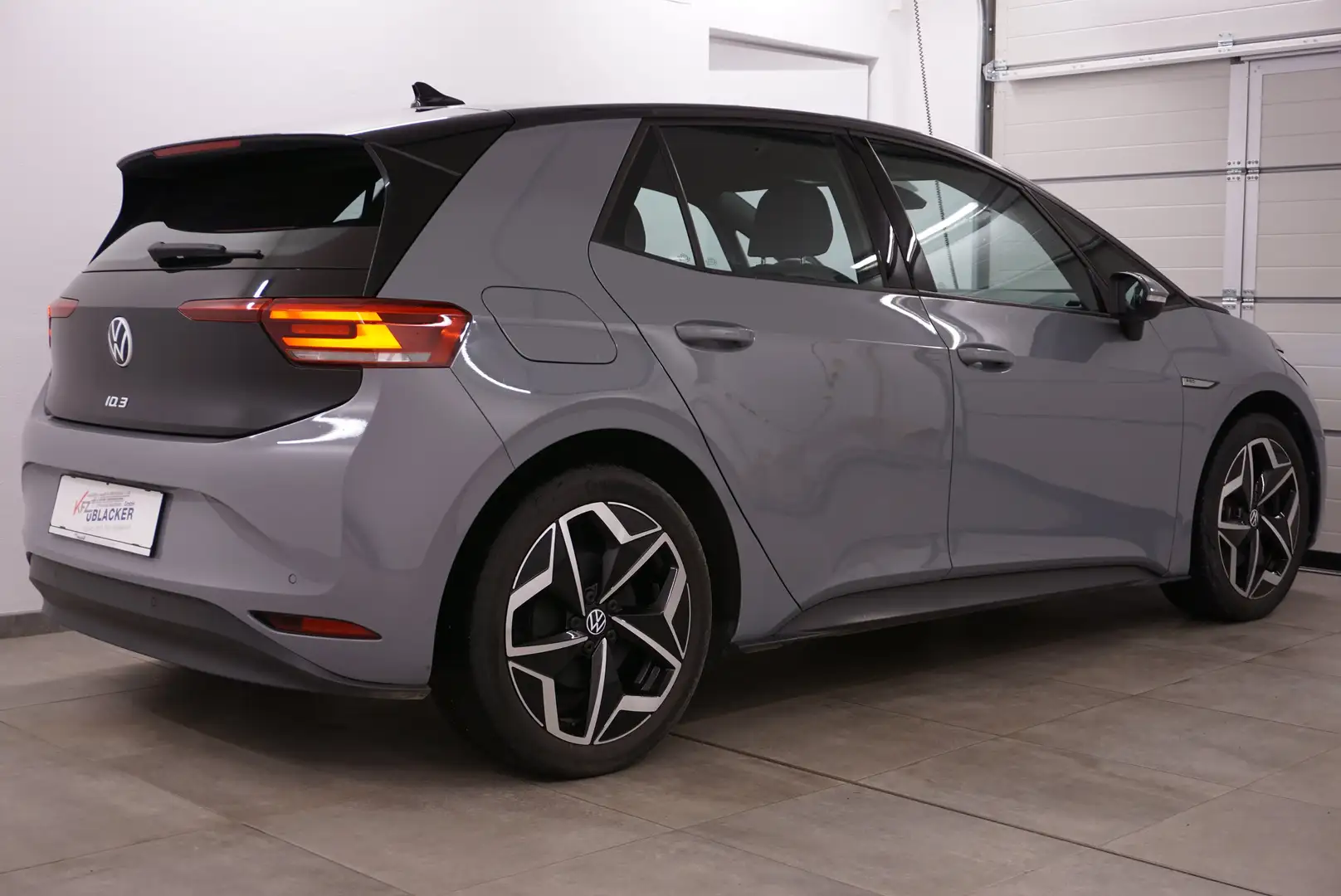 Volkswagen ID.3 Pro 107 kW Grau - 2