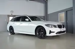 Bmw 318 i Advantage Touring Live Cockpit/Ambiente