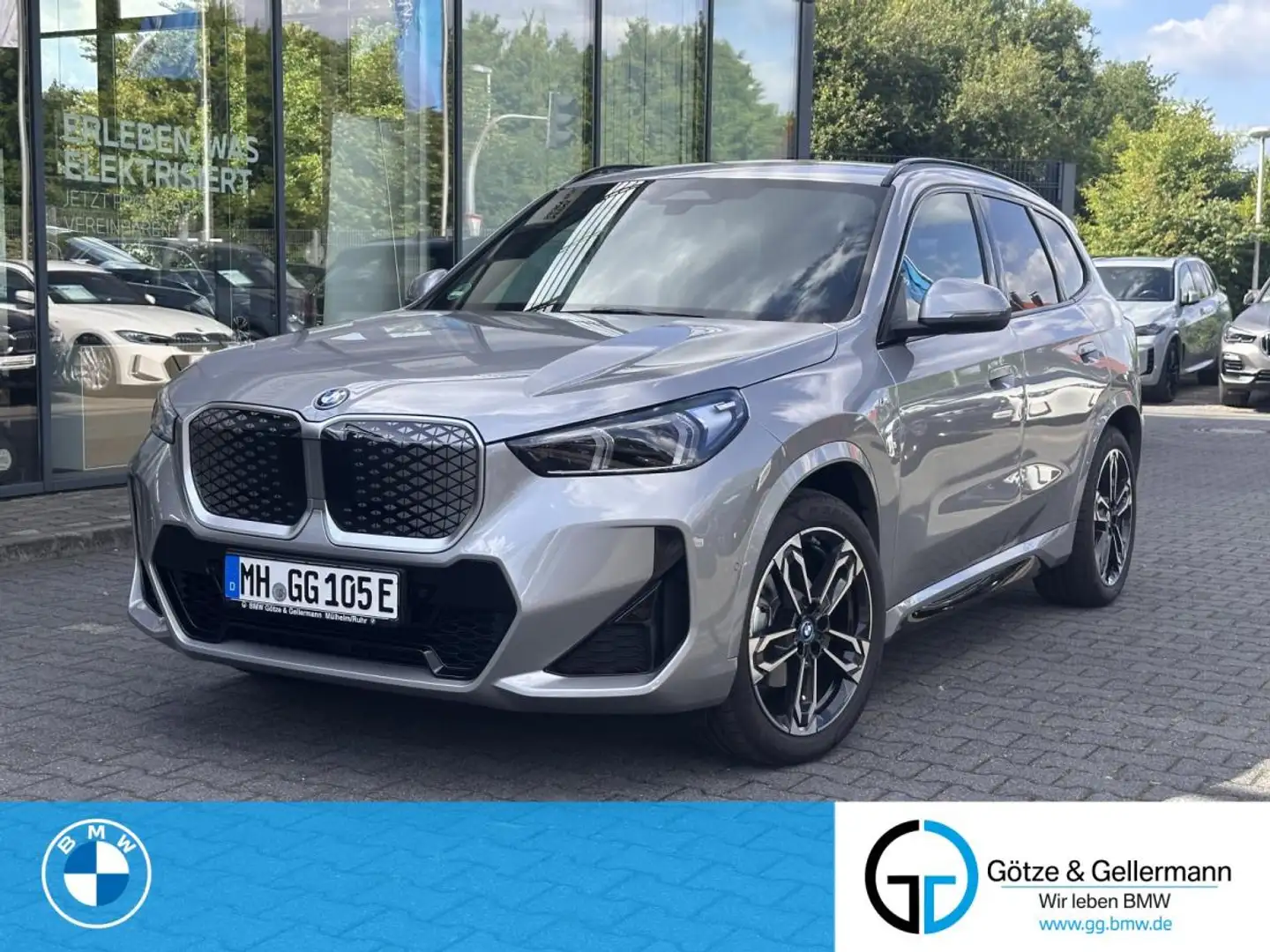 BMW iX1 eDrive20 M Sportpaket //PremiumPaket AHK Grau - 1