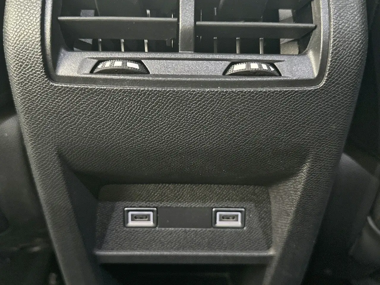 Peugeot 308 GT Hybrid 180 e-EAT8 S&S aut., миниатюра 13
