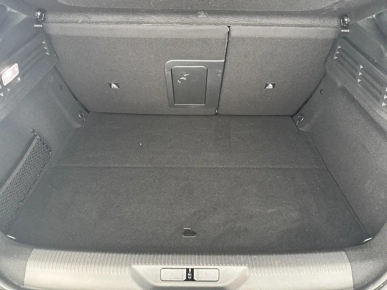 Peugeot 308 GT Hybrid 180 e-EAT8 S&S aut., миниатюра 11