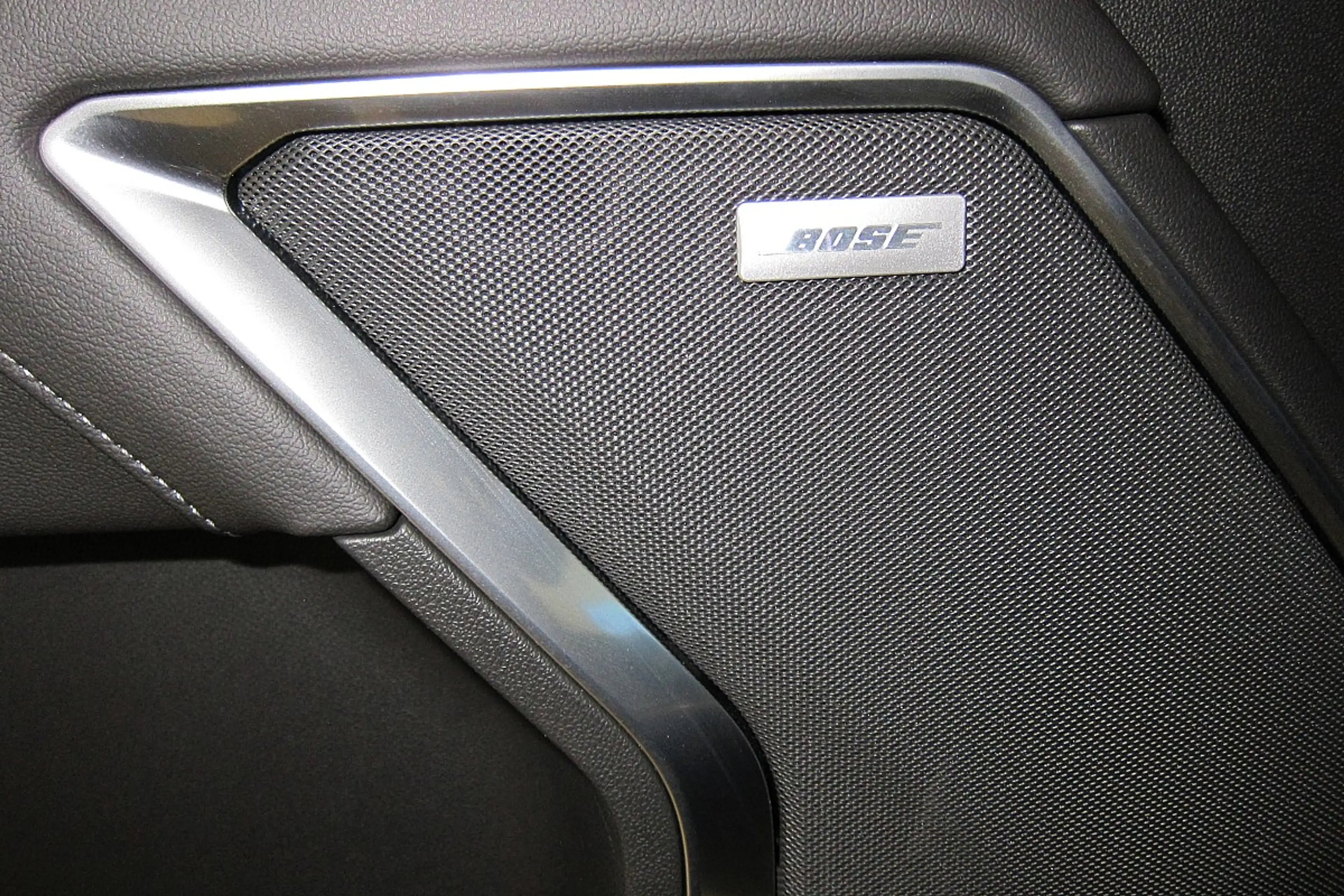 Chevrolet Silverado Silverado 3.0 Turbodiesel Crew Lang NEU VORSTEUER — photo 11