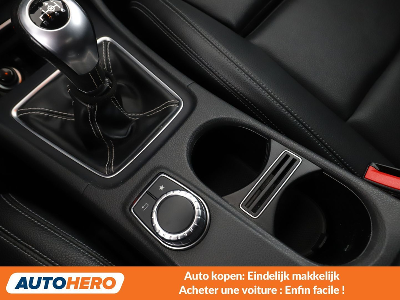 Mercedes-Benz CLA 180 CLA 180 d Urban — photo 14