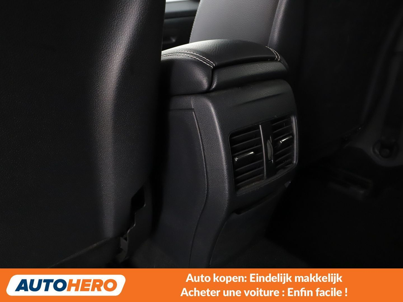 Mercedes-Benz CLA 180 CLA 180 d Urban — photo 15