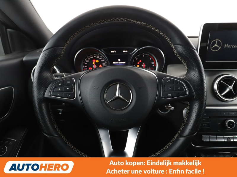Mercedes-Benz CLA 180 CLA 180 d Urban — photo 5