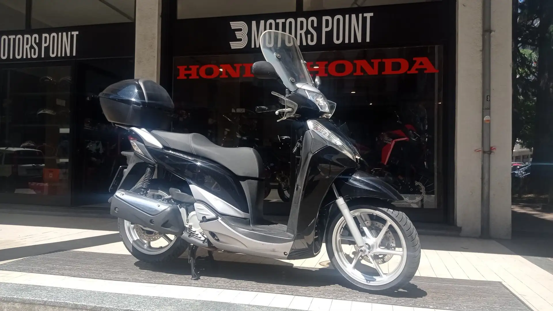 Honda SH 300 Nero - 1