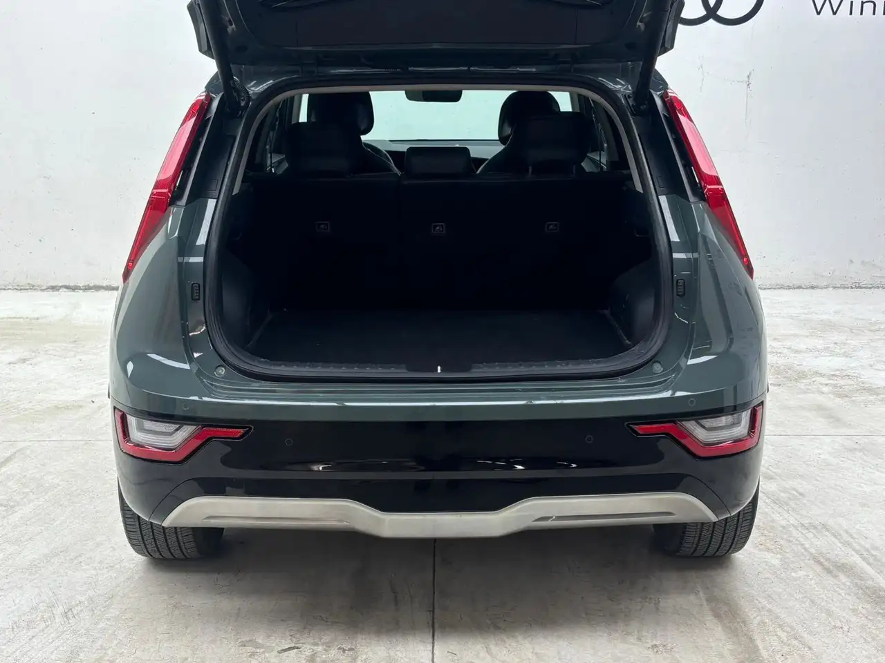 Kia Niro снимка Kia Niro