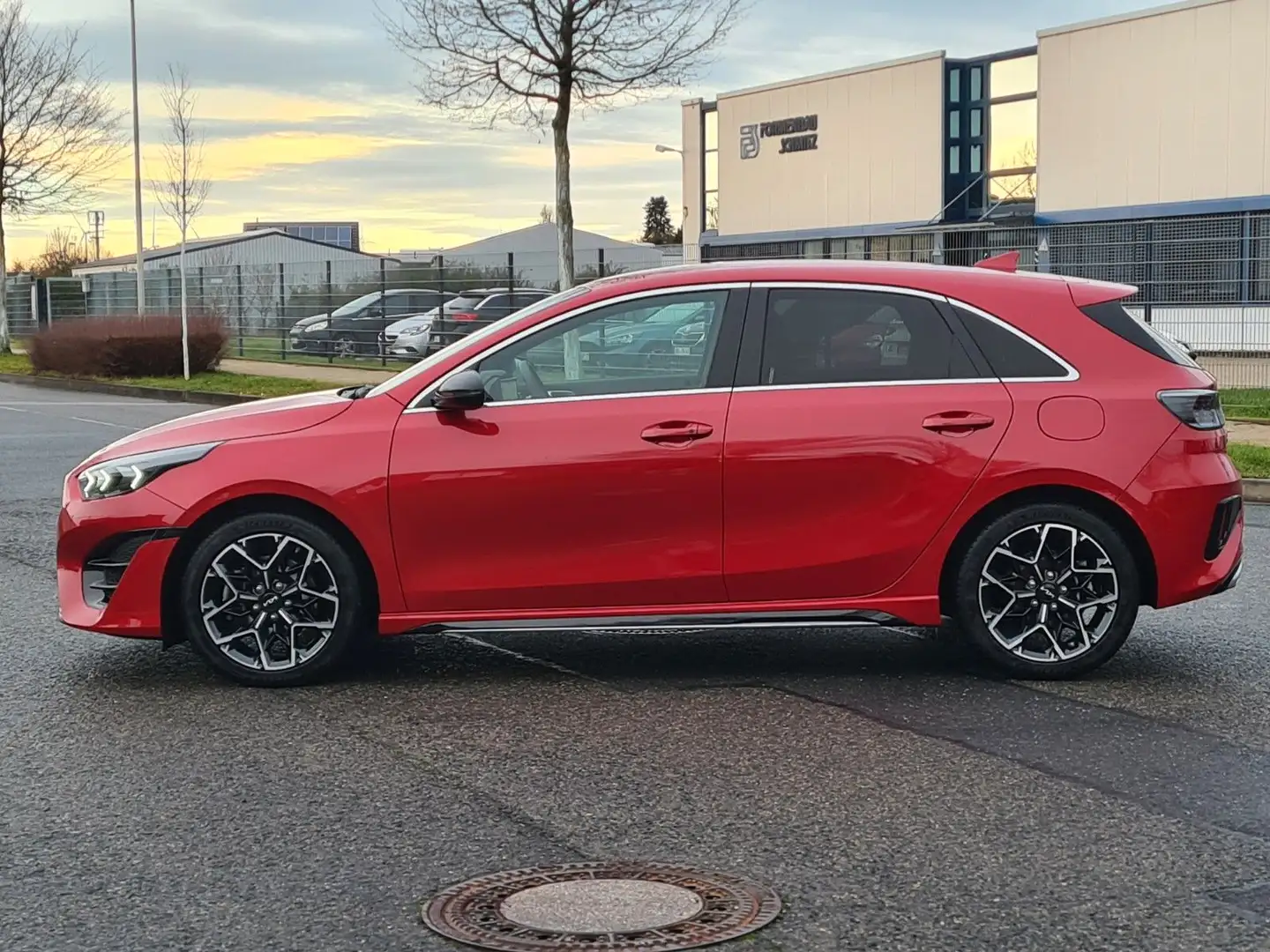 Kia Ceed / cee'd Ceed GT Line*1.Hand*Autom.*Navi*PDC* Roşu - 2