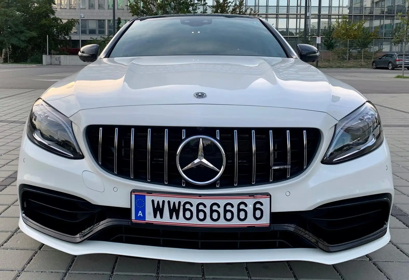Mercedes-Benz C 63 AMG (W205) C63S Weiß - 1