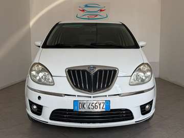 1.4 16V Oro