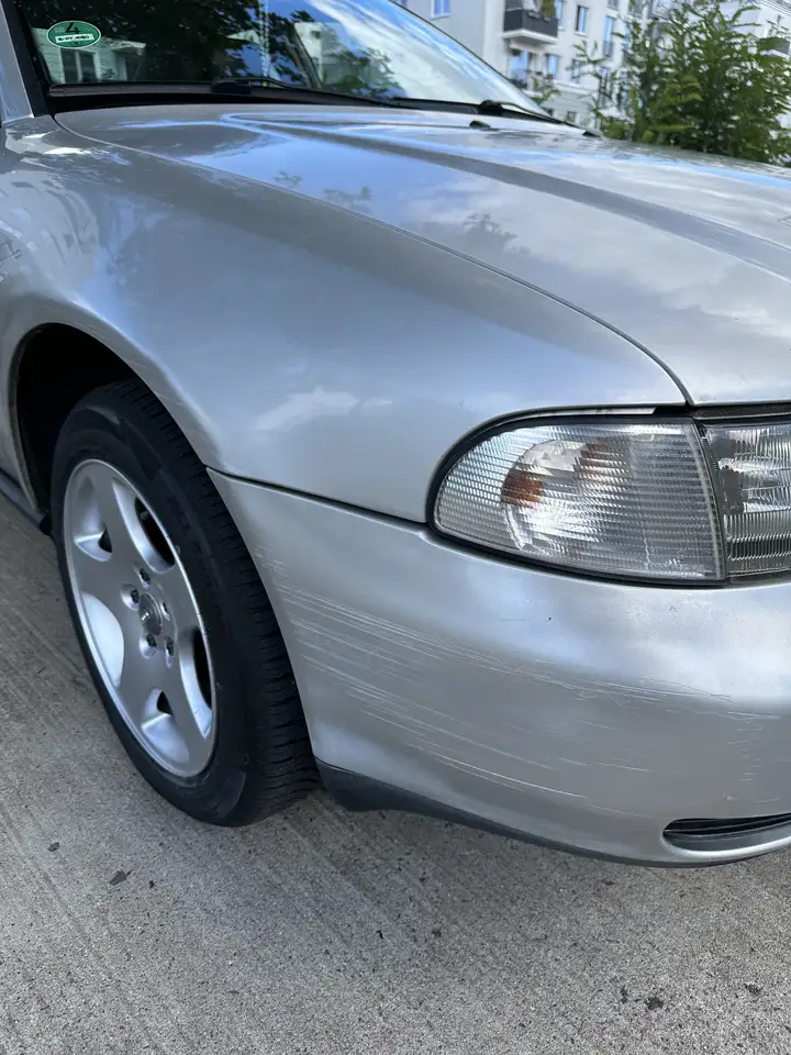 Audi A4 1.8, foto 6