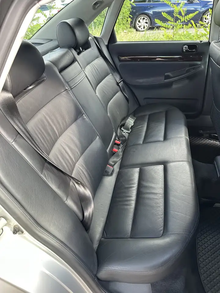 Audi A4 1.8, foto 12