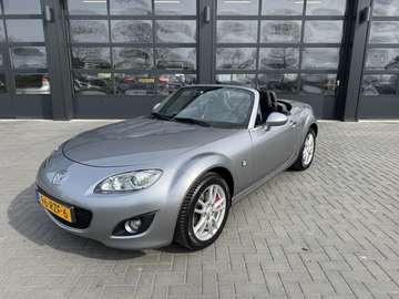 1.8 Dealer onderhouden