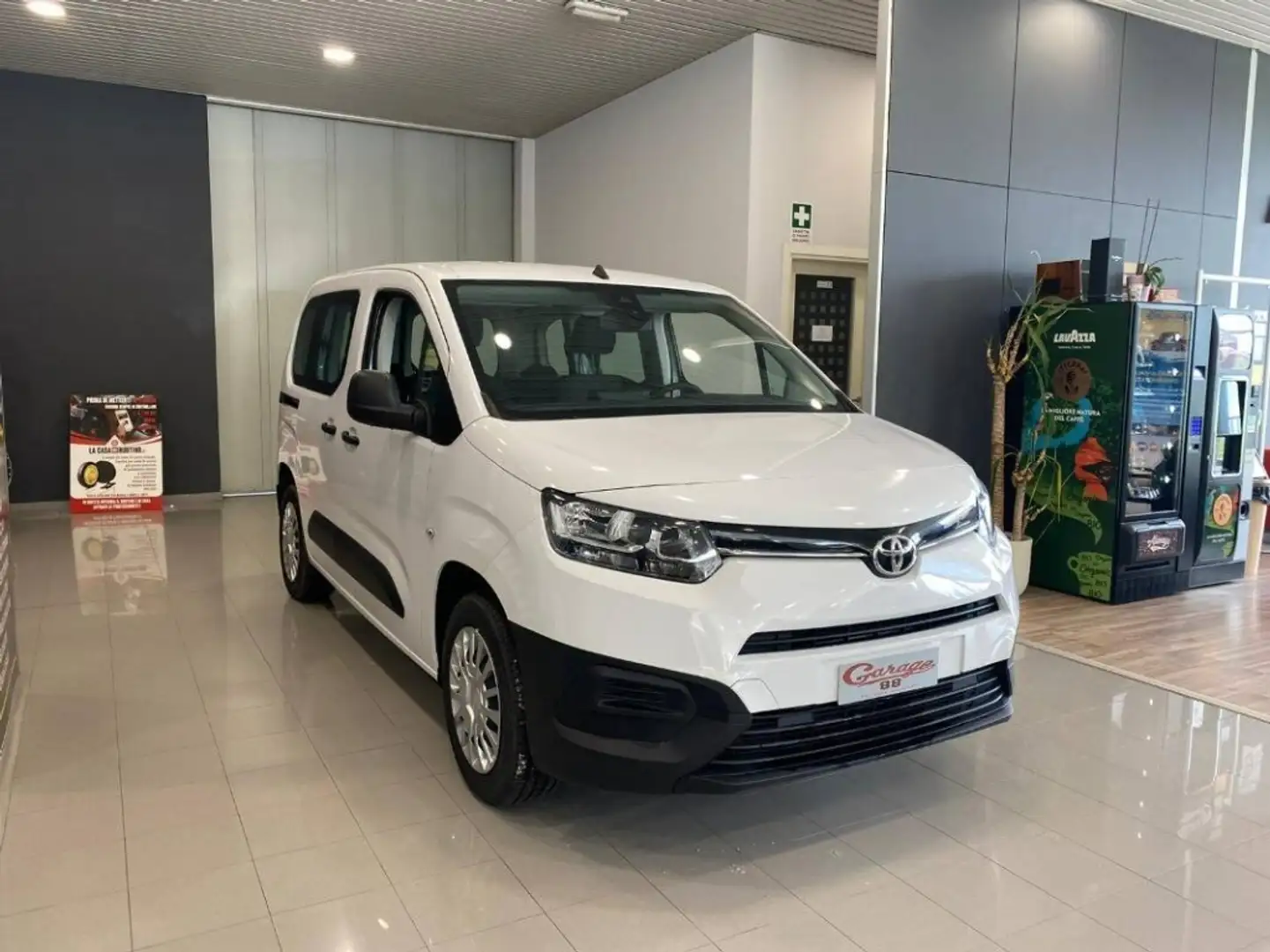 Toyota Proace City Verso 1.5D 100 CV S&S Short Executive White - 1