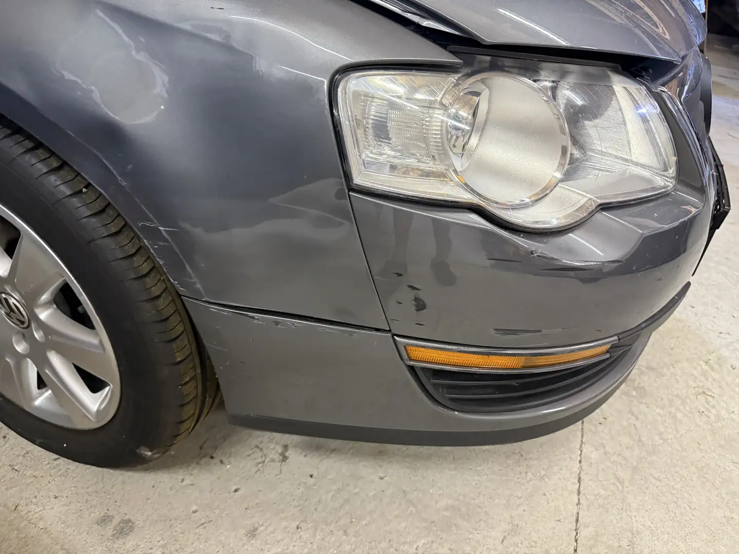 Volkswagen Passat 2.0 Turbo FSI Automatik Highline - 2