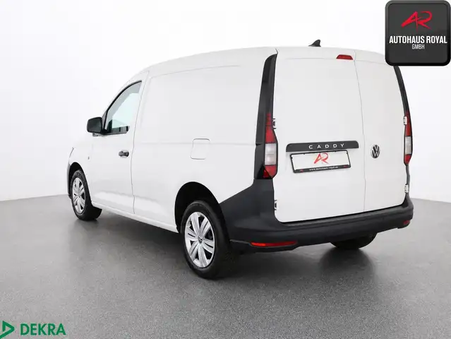 Volkswagen Caddy view 3