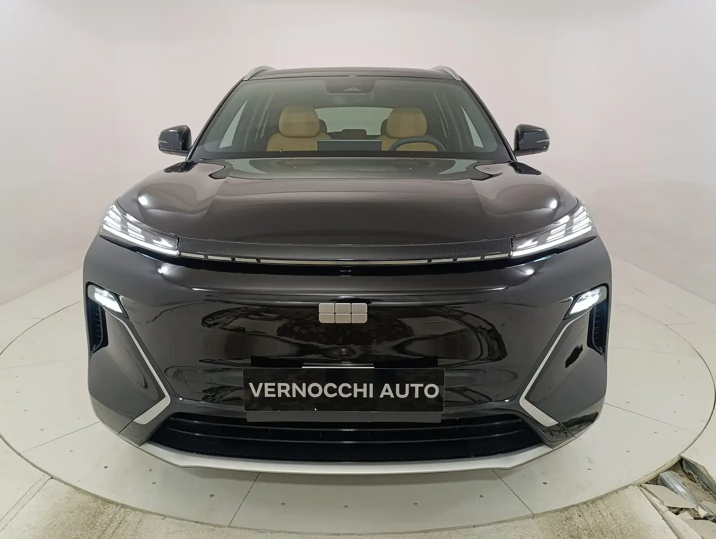 Geely Starray EM-i 1.5 phev Launch Edition Schwarz - 2