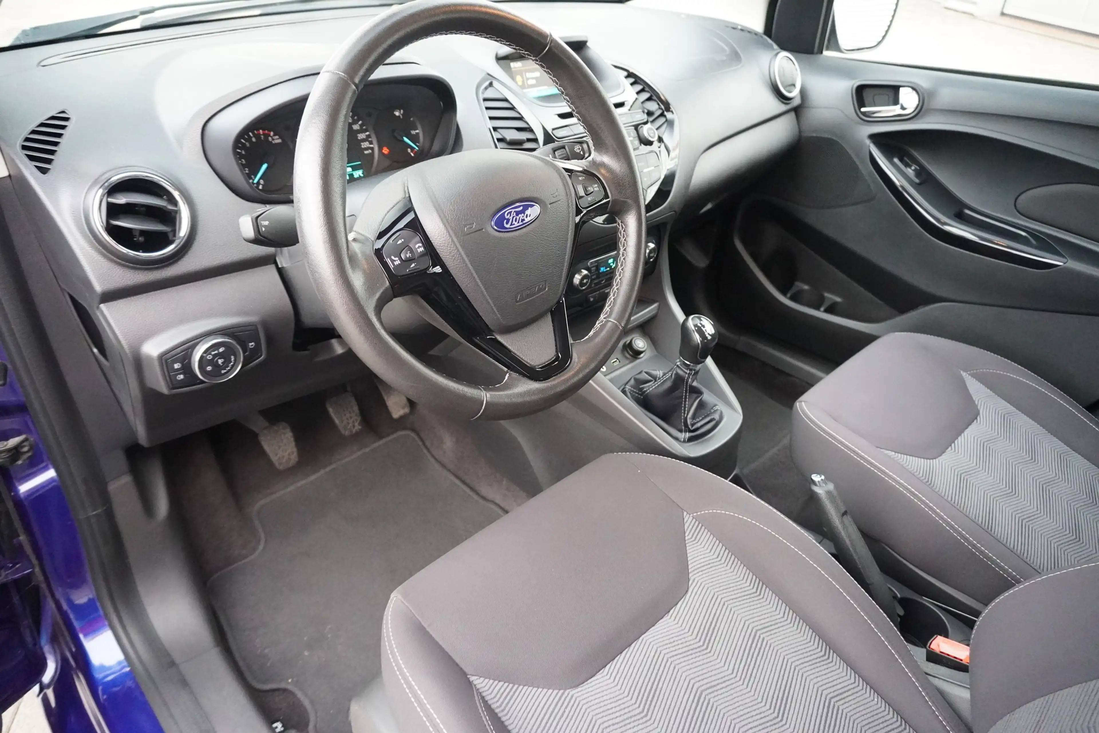 Ford Ka/Ka+ KA+ 1.2 — photo 10