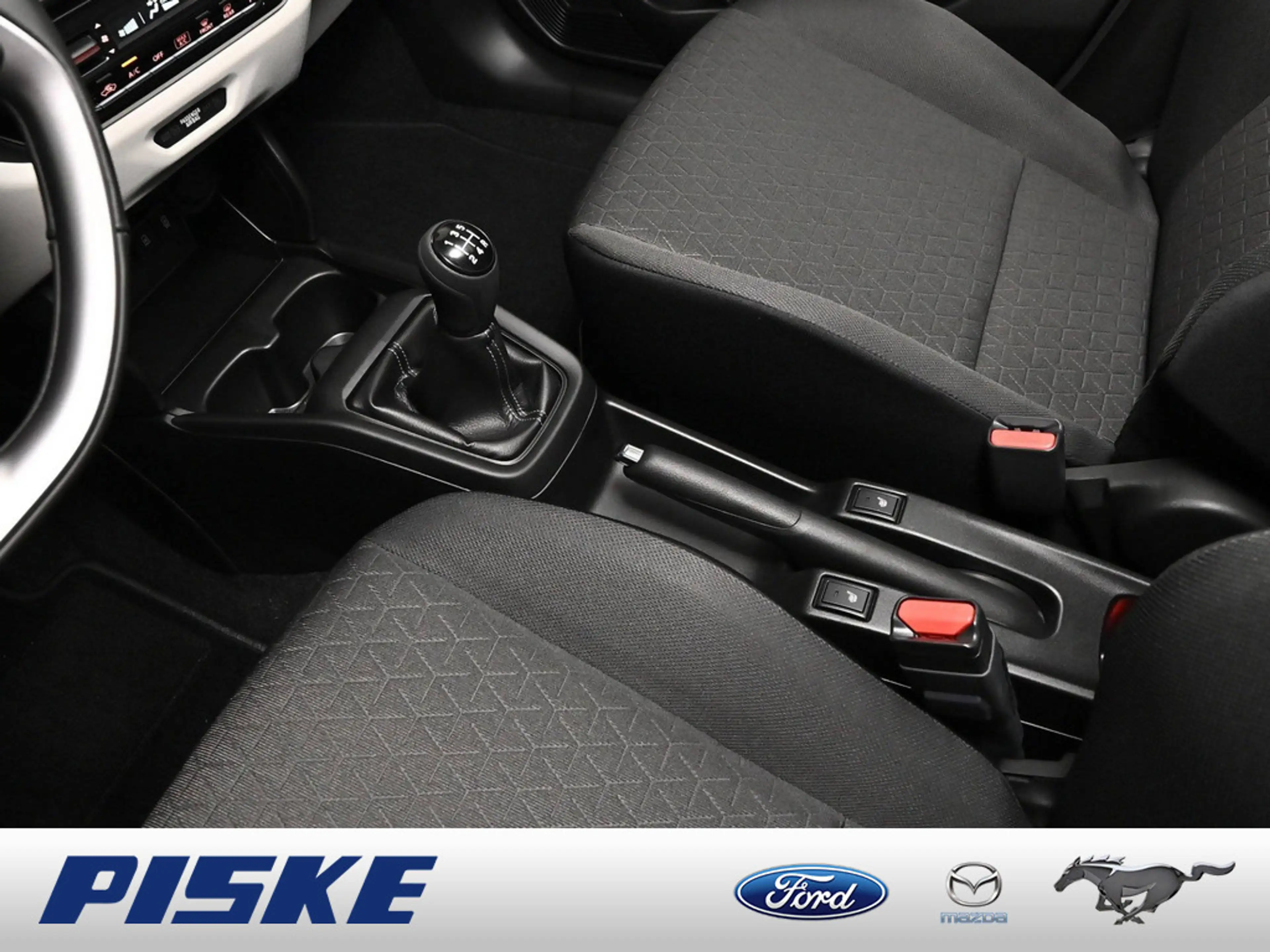 Suzuki Swift Comfort PDC SHZ KAMERA NAVI ACC LED — photo 12