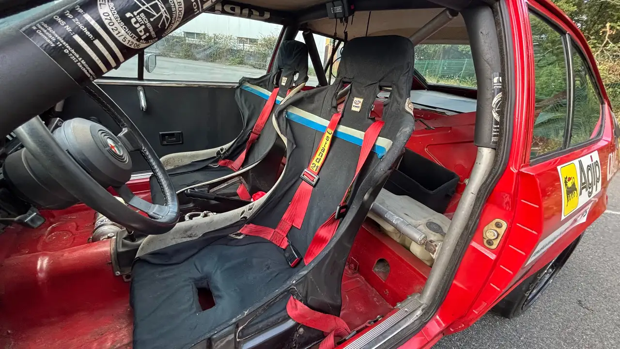 Alfa Romeo Alfetta GTV6 Group A, foto 11